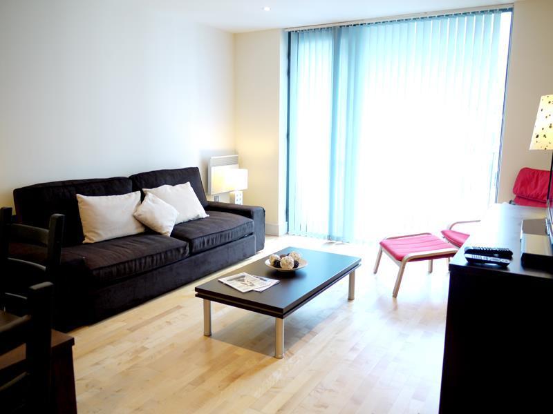 Borough Apartment *