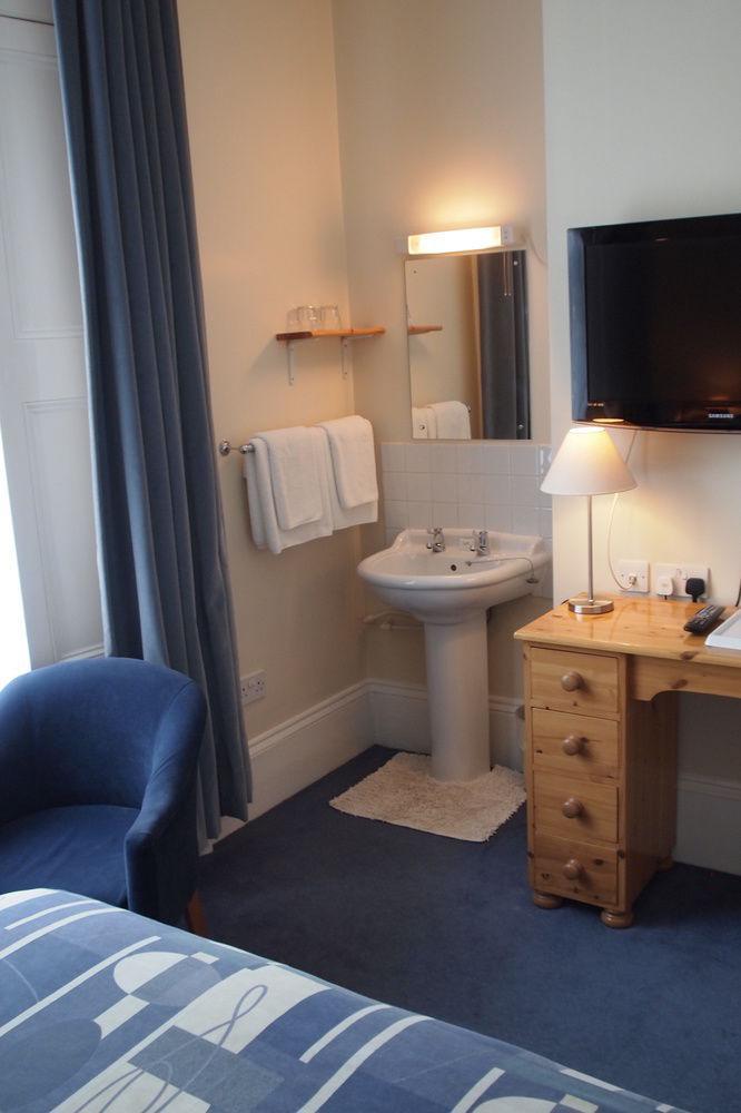 Bed & Breakfast Kandara London