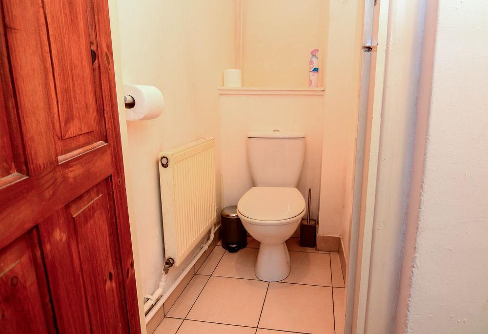 Wharf - Vintage Central 3*