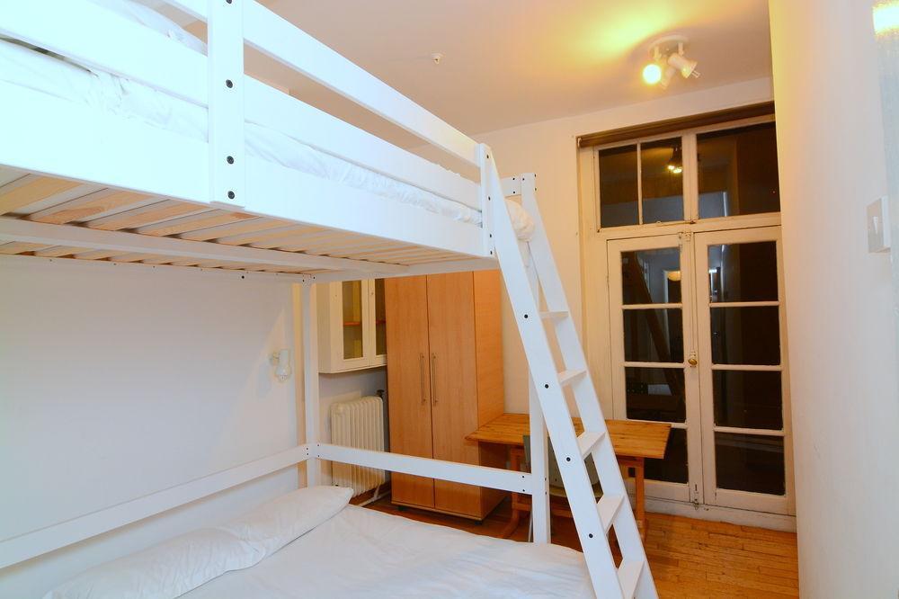 Hotel Wharf - Vintage Central