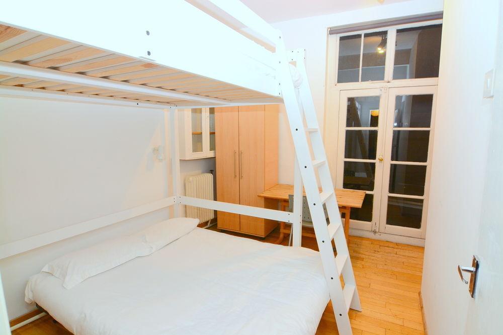 Wharf - Vintage Central 3*