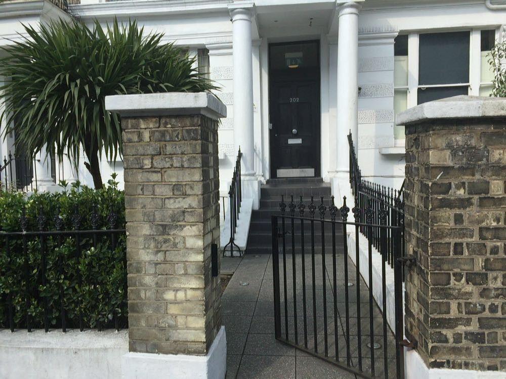 Irwin At Notting Hill * London