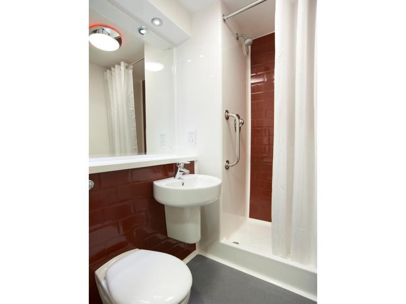 Travelodge Vauxhall 3* London