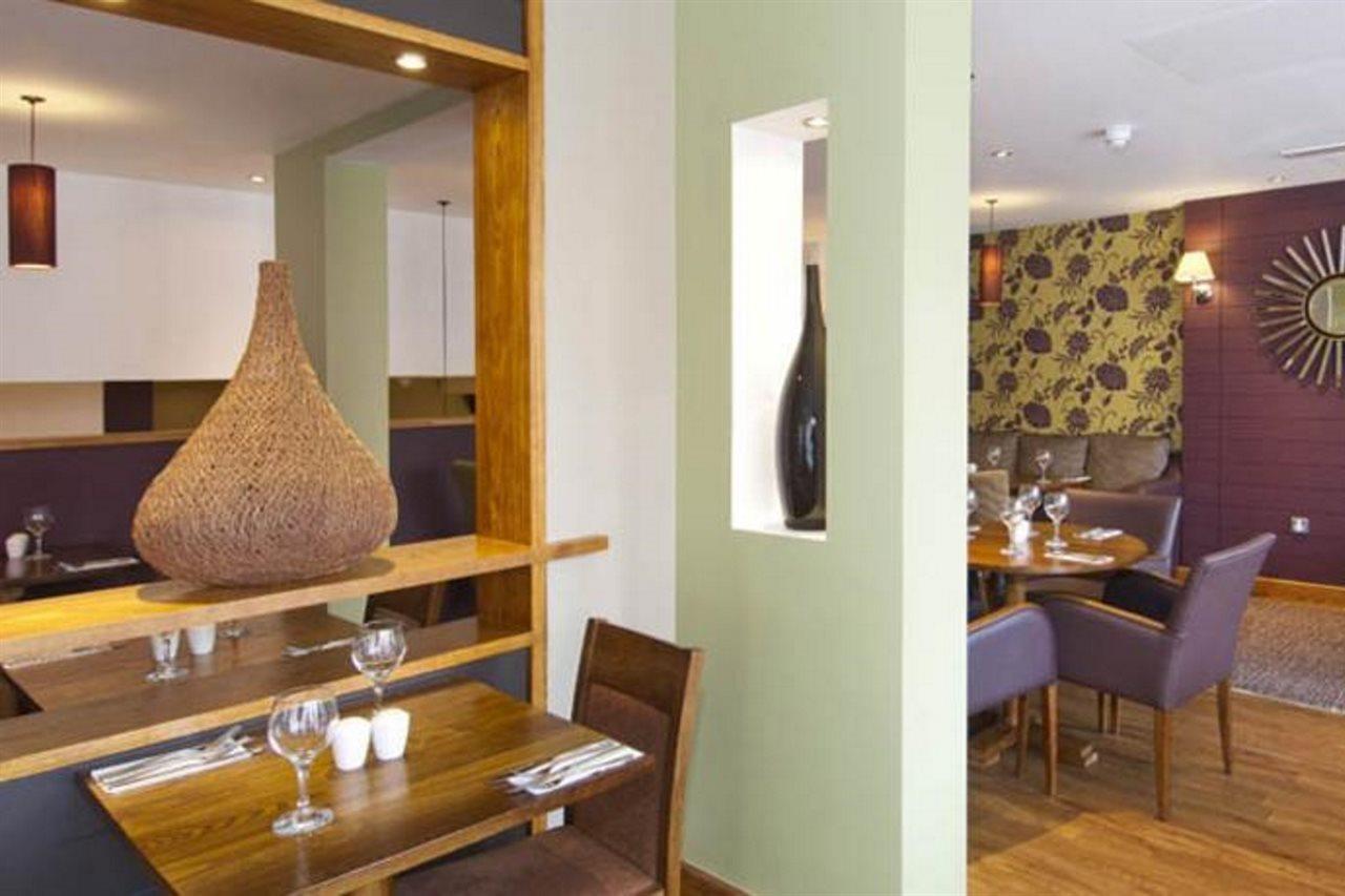 Premier City Hotel London