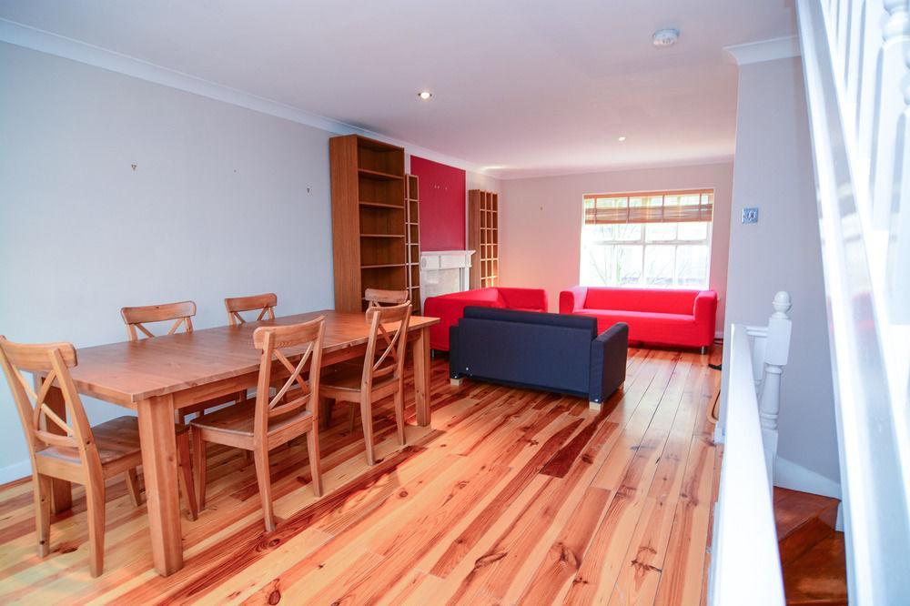 Hotel Wharf -