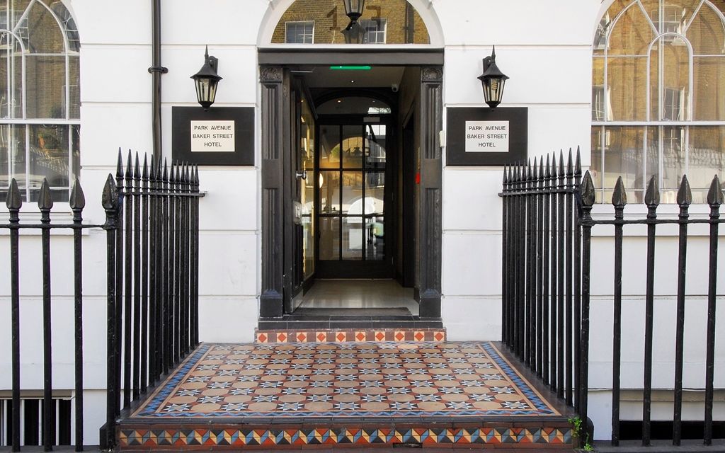 Astors Belgravia 3*