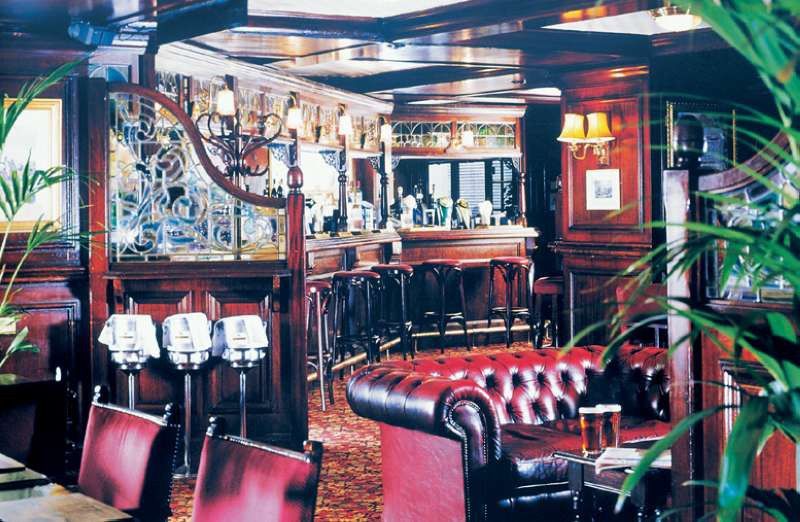 Kensington Forum, An Ihg Hotel Londres