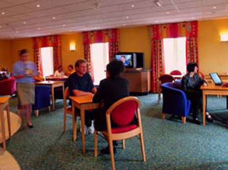 Express London-hammersmith By Ihg Hotel 3*