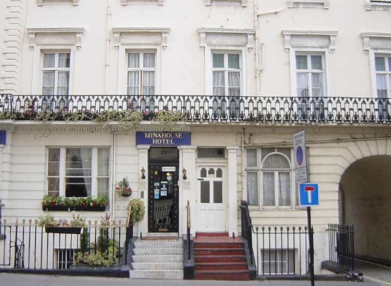 Hotel Mina House