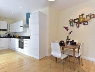 Hotel Farrington London