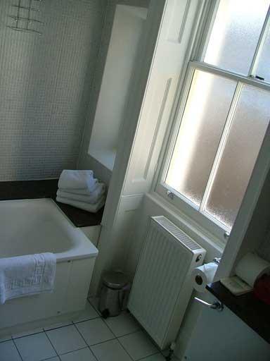 Staunton - 4* London