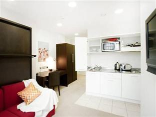 2 Devonshire * London