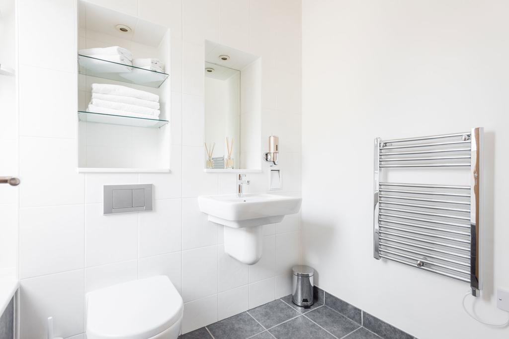 Holiday home Creed 3 Bed Bridge House London