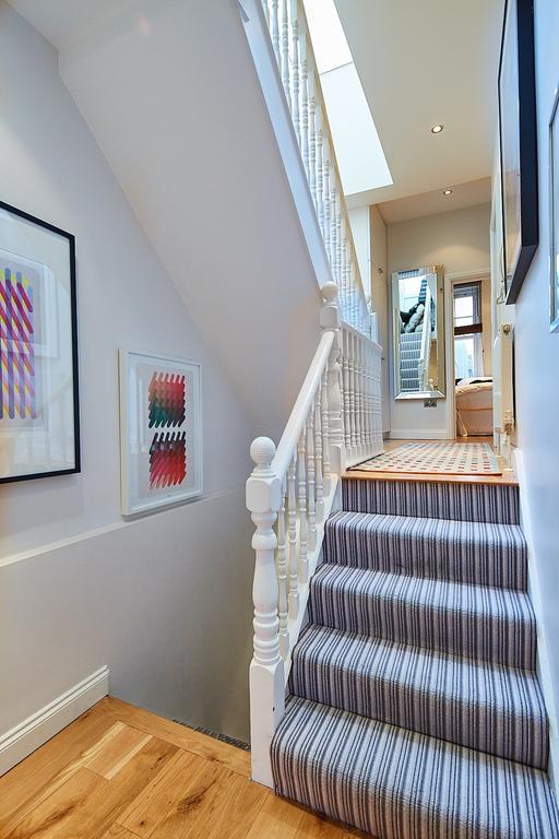 Fulham Road Apartment * London