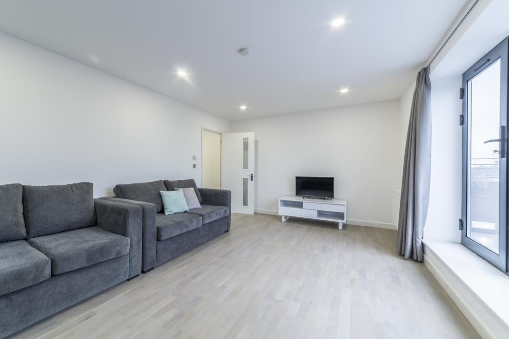 Canning Town Stratford Apartments Guest house 5*
