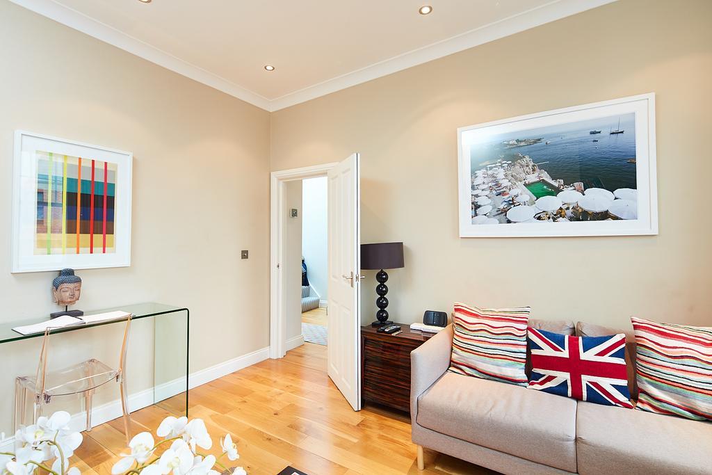 Apartment Fulham Road Apartment London