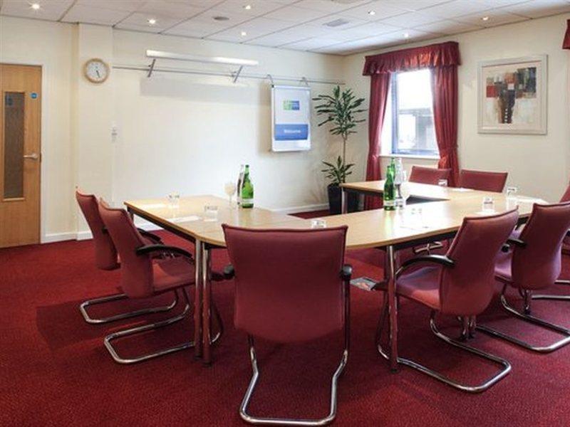 Express Park Royal By Ihg Londen