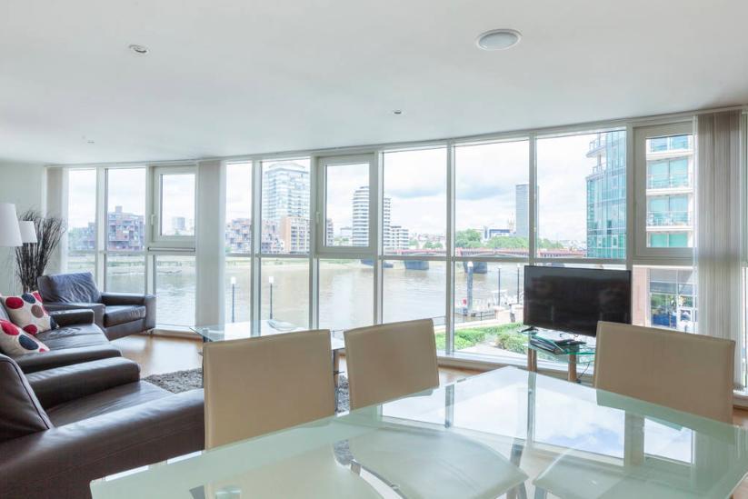 Eye View Apartment