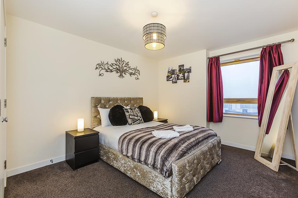 Guest house Wharf London
