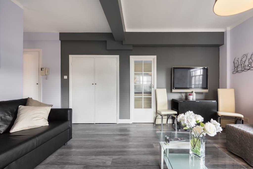 Central Forset Court Studio *
