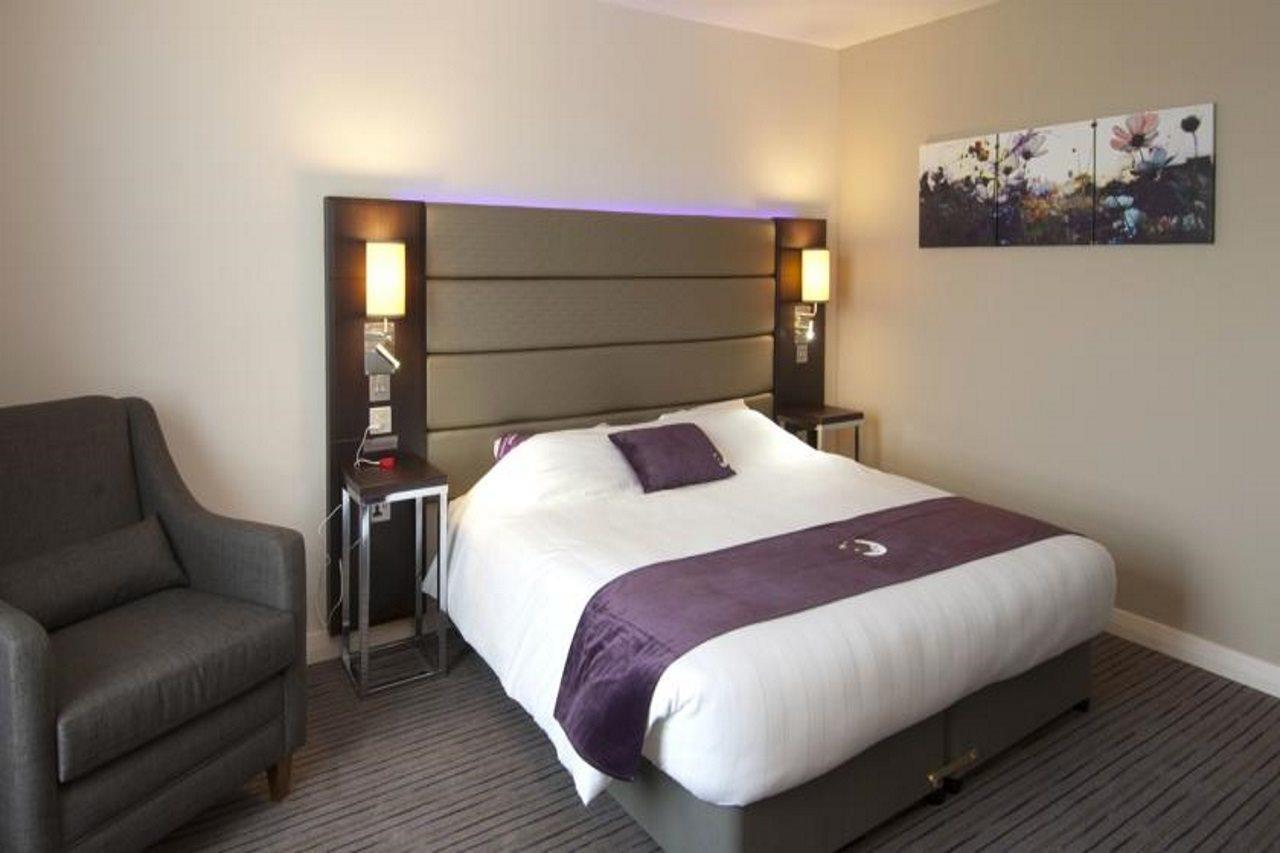Premier Wandsworth London
