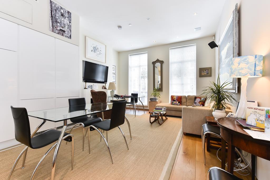 Joivy Elegant 3 Bed Apt With Rooftop Terrace In Pimlico
