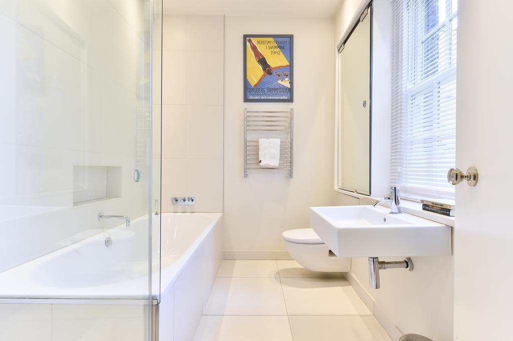 Apartment Joivy Elegant 3 Bed Apt With Rooftop Terrace In Pimlico London