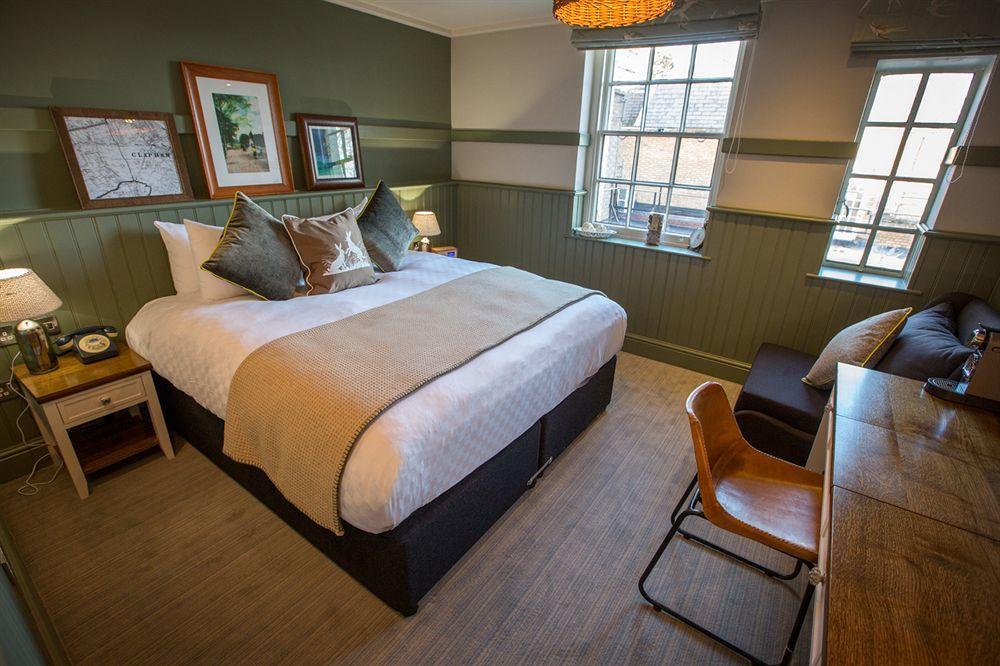 The Windmill On The Common 3* London