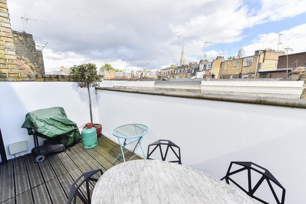 Joivy Elegant 3 Bed Apt With Rooftop Terrace In Pimlico Apartment London
