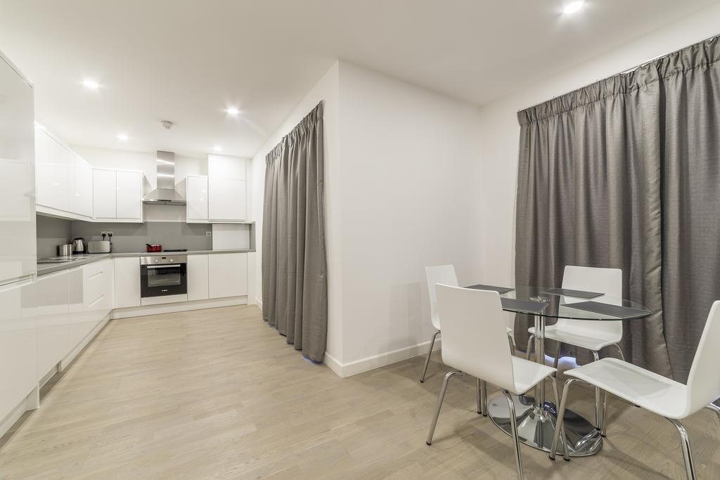 Guest house Canning Town Stratford Apartments London