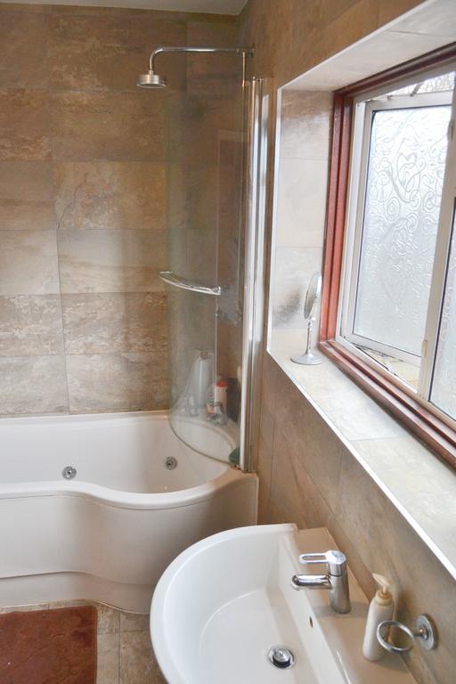 Privat overnatting Superb Double Bedroom