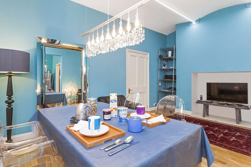 South Kensington X4, Apartment *