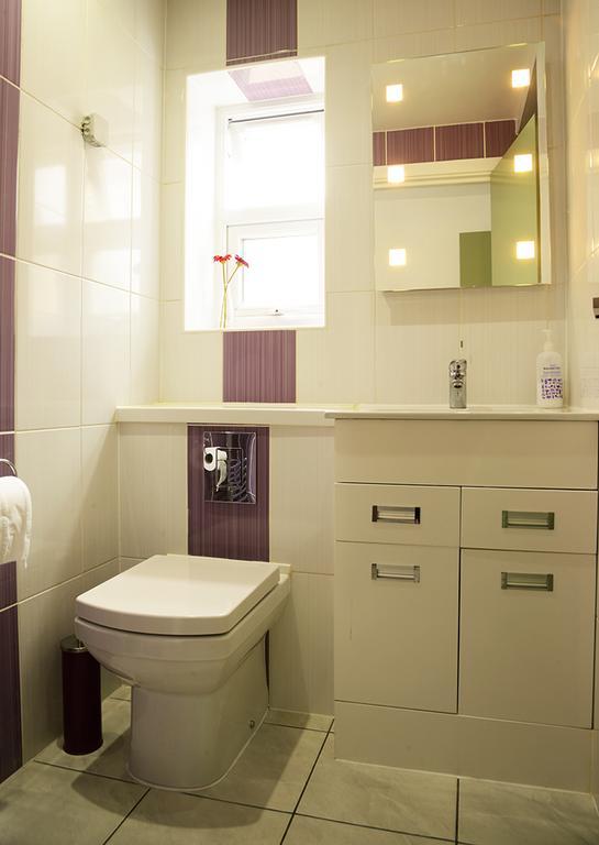 Devon House Gasthuis 3*
