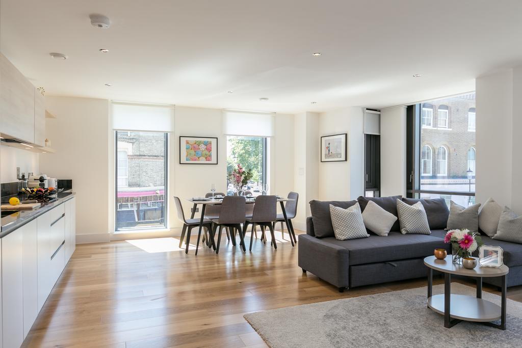 Portobello With Floor-to-ceiling Views Apartment