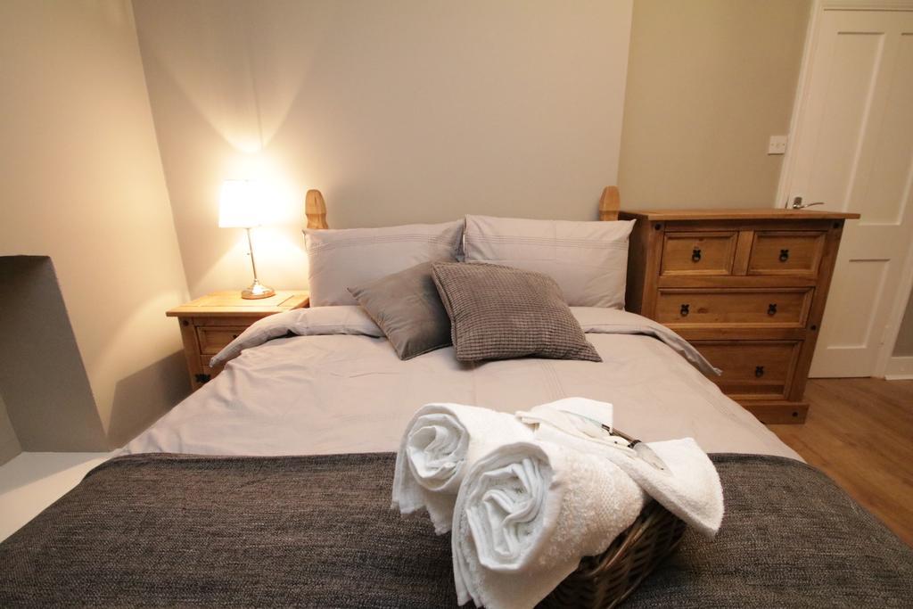 New And Cosy Sidney Square Guest house London