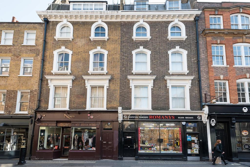 Apartment Brewer Street *