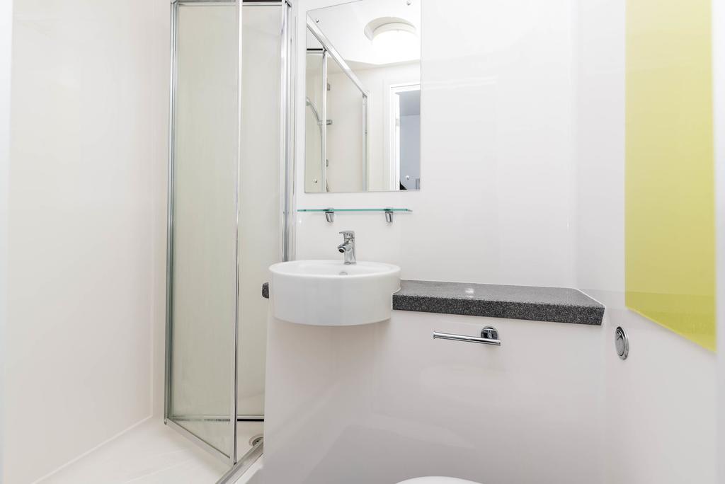 Soma Camberwell Apartment *