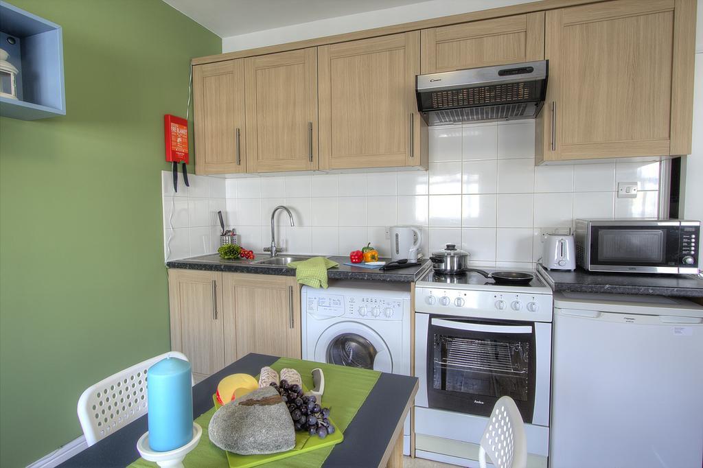 Bayswater Apartments Apartment