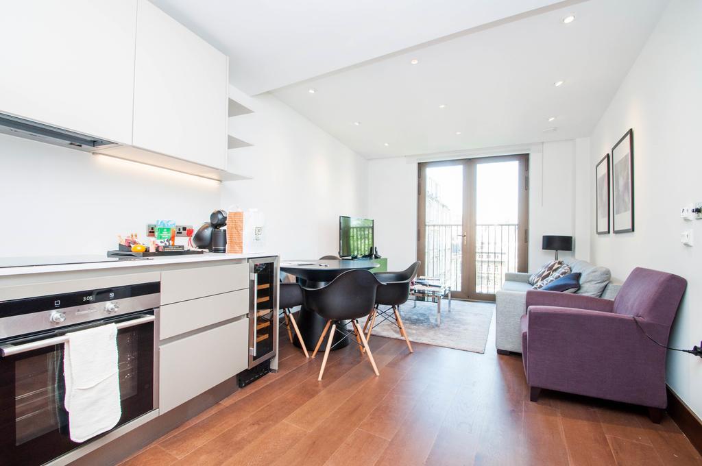 Apartment St. Dunstans House London