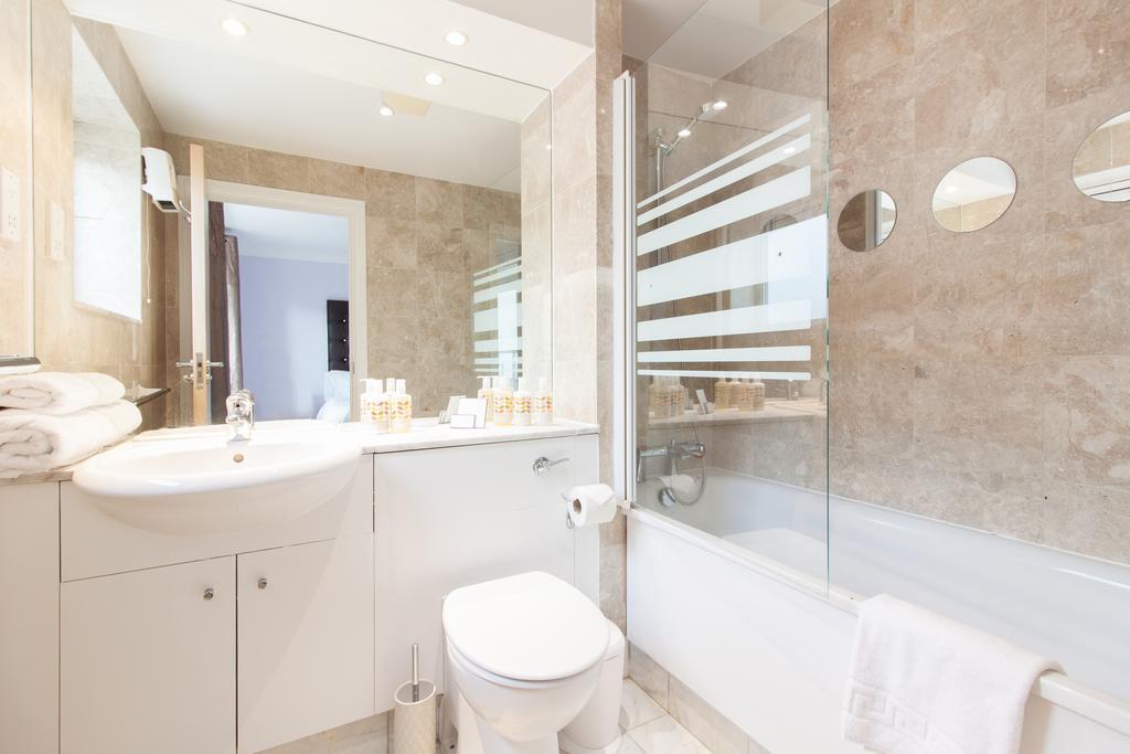 Hotel Canary Wharf Luxury River View