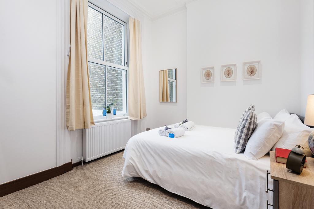 The Holland Road Appartement *