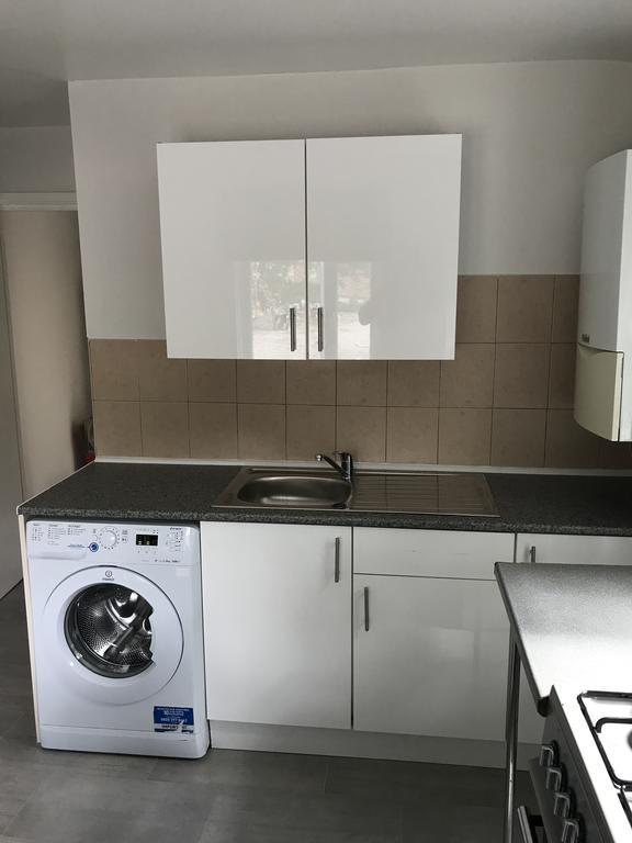 Turnpike House Apartment *