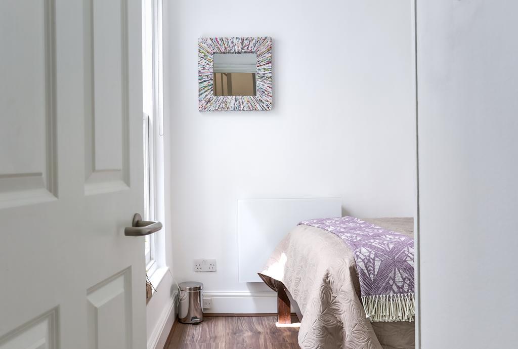Durweston By Sojourn London