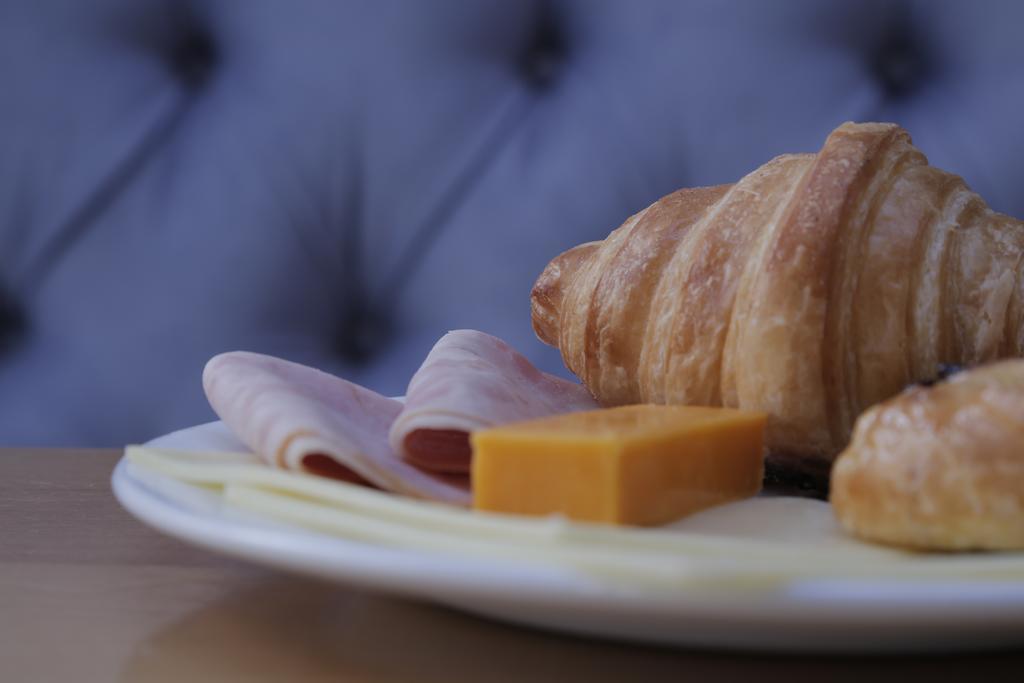 Bed & Breakfast Astors Belgravia London