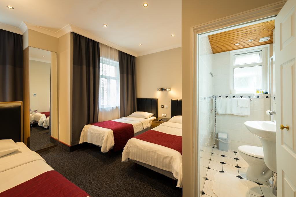 Hotell Adria