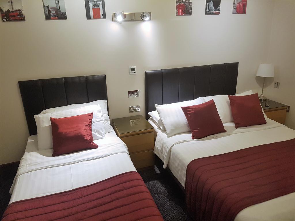 Adria Hotell London