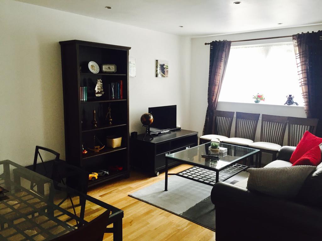 Guest house Mudchute London