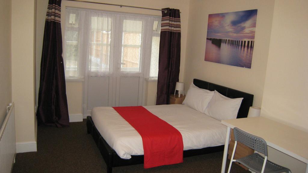 The Dream Resthouse Guest house London