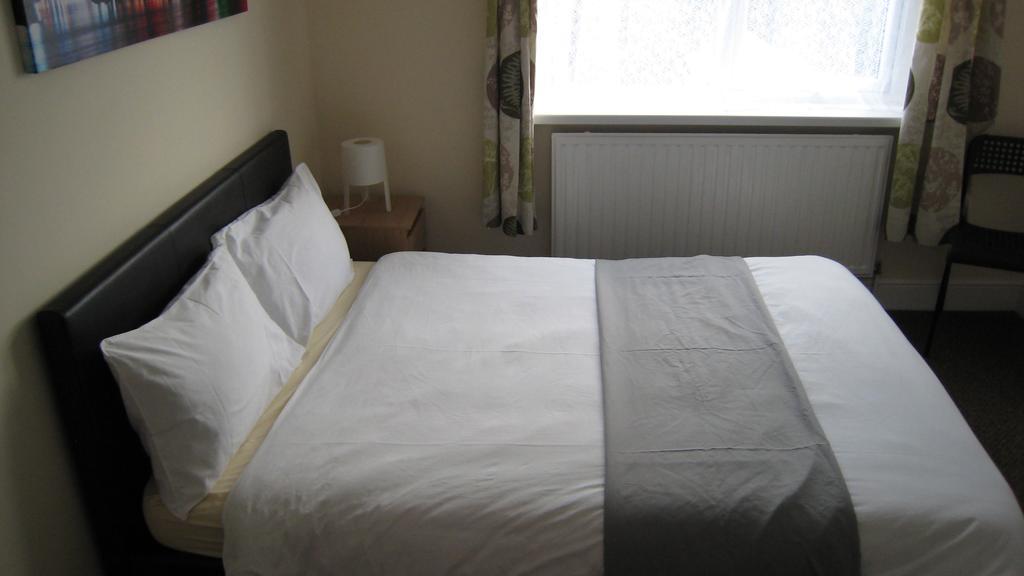 The Dream Resthouse Guest house London