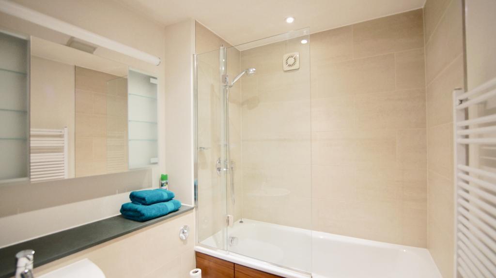 101 Lexham Gardens Apt. 9 Apartment *